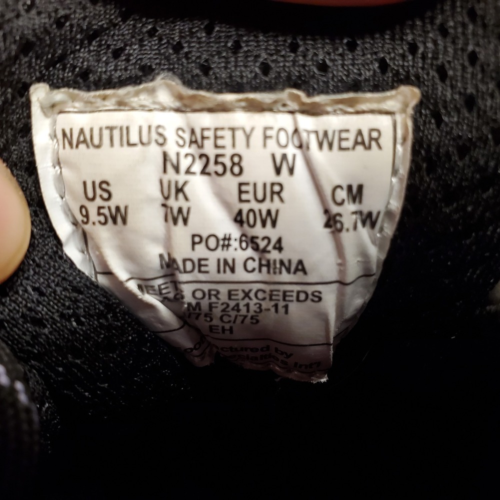 Women's Nautilus Alloy Toe Safety Boots Waterproof  Black Purple Size 9.5 W - Picture 12 of 12